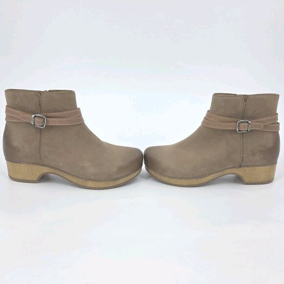 Dansko Brook Booties Ankle Boots Womens Size 37 Distressed Brown Leather Fall - Picture 2 of 12